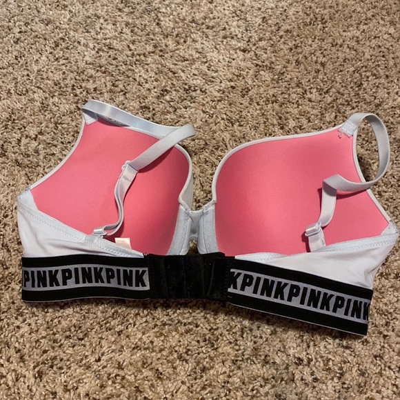 Victoria Secret wear everywhere push up bra - Picture 3 of 3